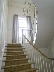 Hallway design in bay window