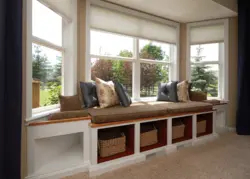 Hallway design in bay window