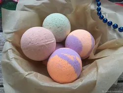 Bath bomb design