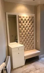 Koridor dizaynı vaqon ekranı ilə