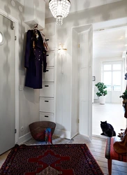 Hallway design with high ceilings