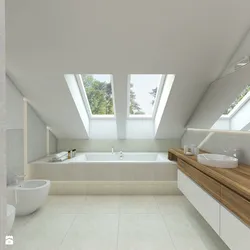 Bathtub with skylight design