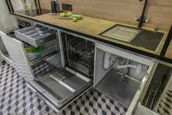 Design of straight kitchens with dishwasher