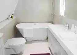 Bathtub installation design in bathroom