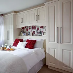 Bedroom design with window on the side