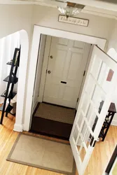 Cabinet design in the hallway opposite the front door