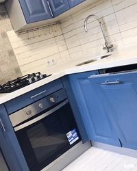 Kitchen design with gas stove and dishwasher