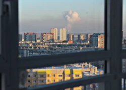 Photo from an apartment window in autumn