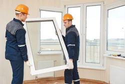 Пәтерде пластикалық терезелерді орнату фотосы