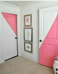 Design how to paint doors in an apartment