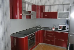 Fotosuratni o'lchash uchun tayyorlangan burchak oshxonalari