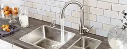 Дазатар у інтэр'еры кухні