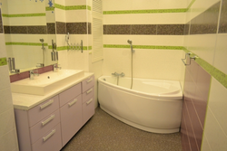 Inexpensive turnkey bathroom renovation photo