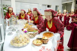 Акси ошхонаи идона