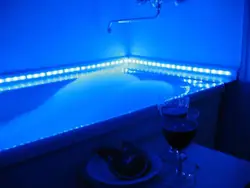 LED Bath Photo