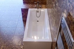Bathtub photo