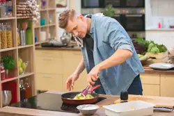 Kitchen show photo