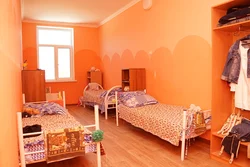 Лагерьдің Жатын Бөлмесінің Фотосы