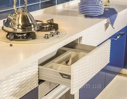 Wavy kitchen photos