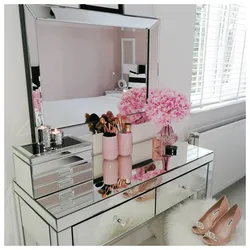 Bedroom cosmetics photo
