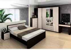 Sabrina bedroom photo