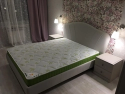Сабинаның жатын бөлмесінің суреті