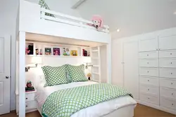 Bunk bedroom photo