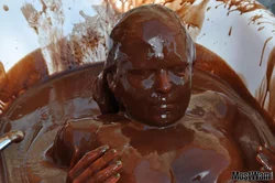 Chocolate bath photo