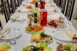Акси Ошхонаи Зиёфат