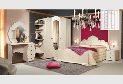 Bedroom pearl photo