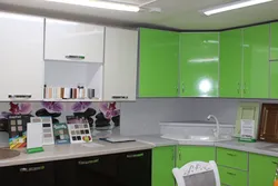 Акси Гиреҳи Ошхона