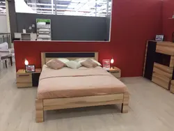 Bedroom city photo