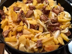 Простая хатняя кухня фота