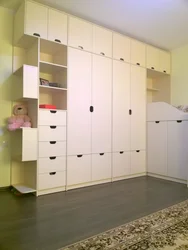 Uşaq Yataq Otağının Qarderobunun Fotoşəkili