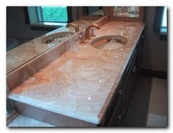 Onyx Countertop Kitchen Photo