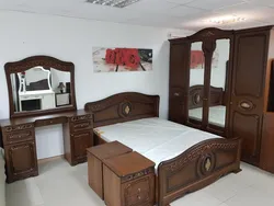 Used bedroom set photo