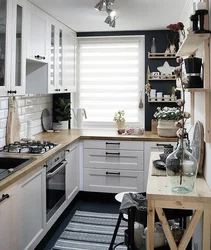 Narrow kitchens photo corner