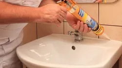 Силикон Дар Акси Ҳаммом