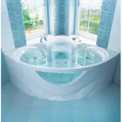 Glass corner bathtubs photo