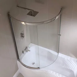 Şüşə künc vannaları fotoşəkili