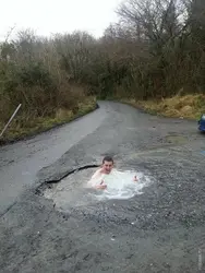 Ванна дар роҳ акс