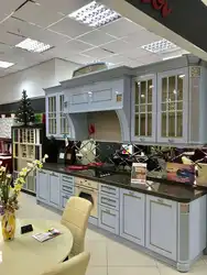Гулливер суретіндегі асүйлер