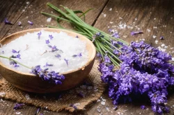 Lavanda Ilə Hamam Fotoşəkili