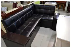 Dəri divan mətbəx fotoşəkili