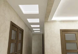 Низкие потолки прихожая фото