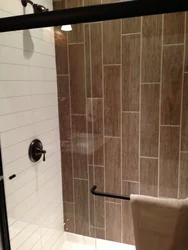 Laying porcelain tiles bathroom photo