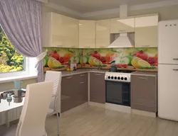 Кутняя кухня ваніль фота