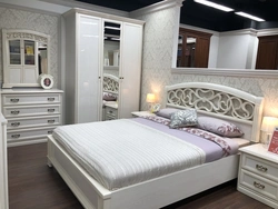 Tiffany bedroom photo