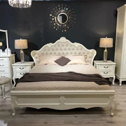 Mia's bedroom photo