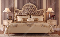 Ludovic bedroom photo